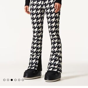 NWT Perfect Moment Houndstooth Ski Pants